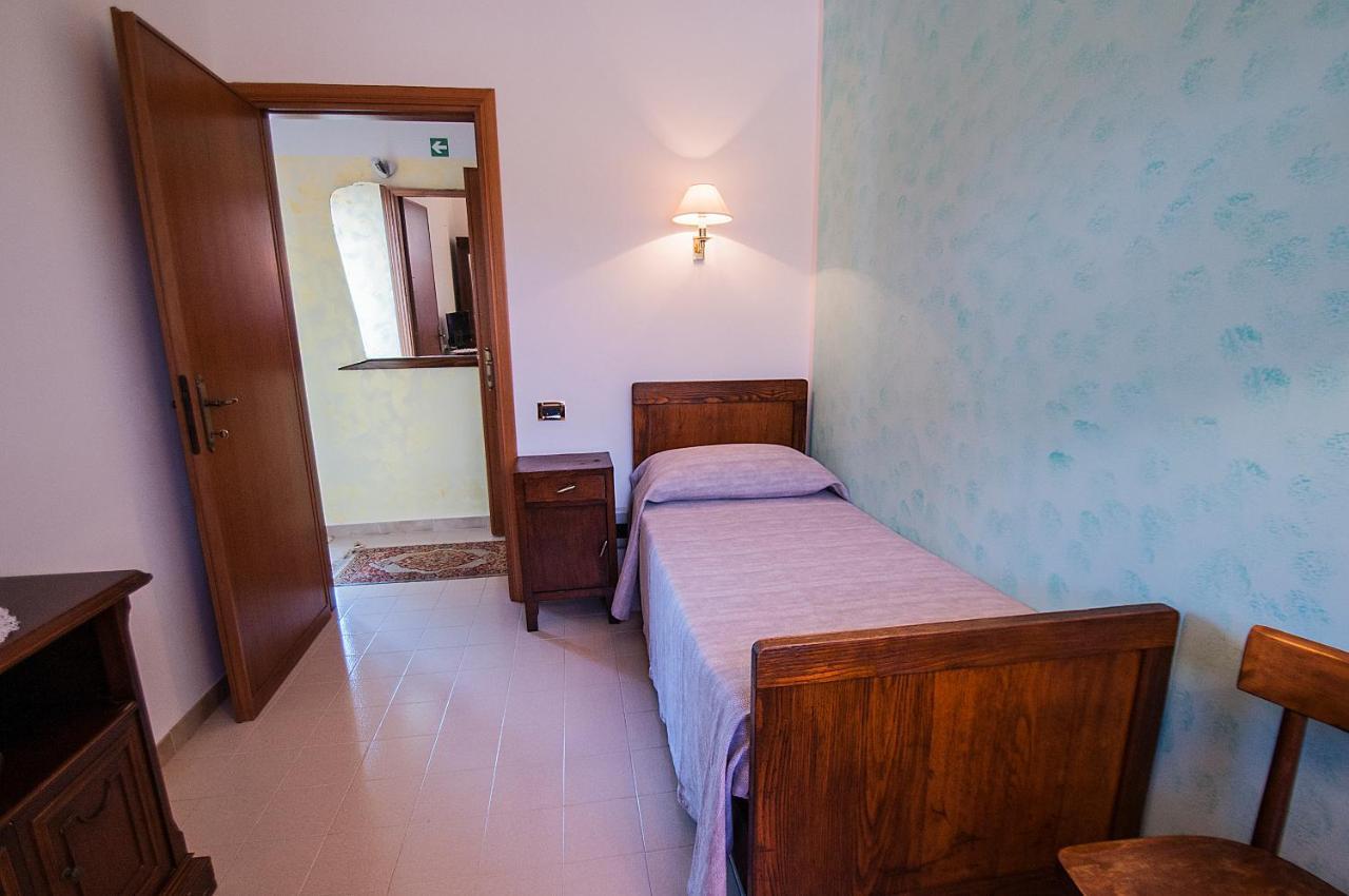 Morro Reatino Alloggio Turistico Luigina מראה חיצוני תמונה